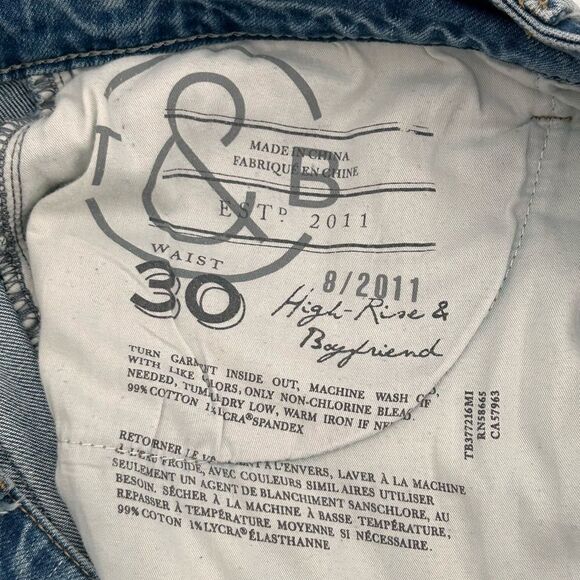 Treasure and Bond distressed high rise boyfriend shorts size 30 - Picture 4 of 4